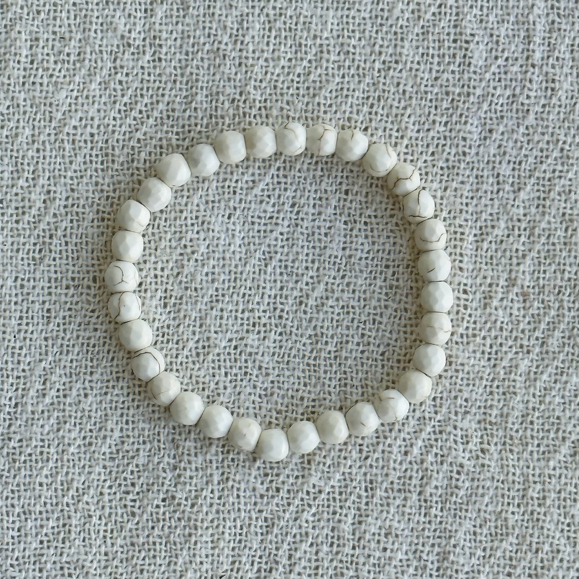 set athenas off-white