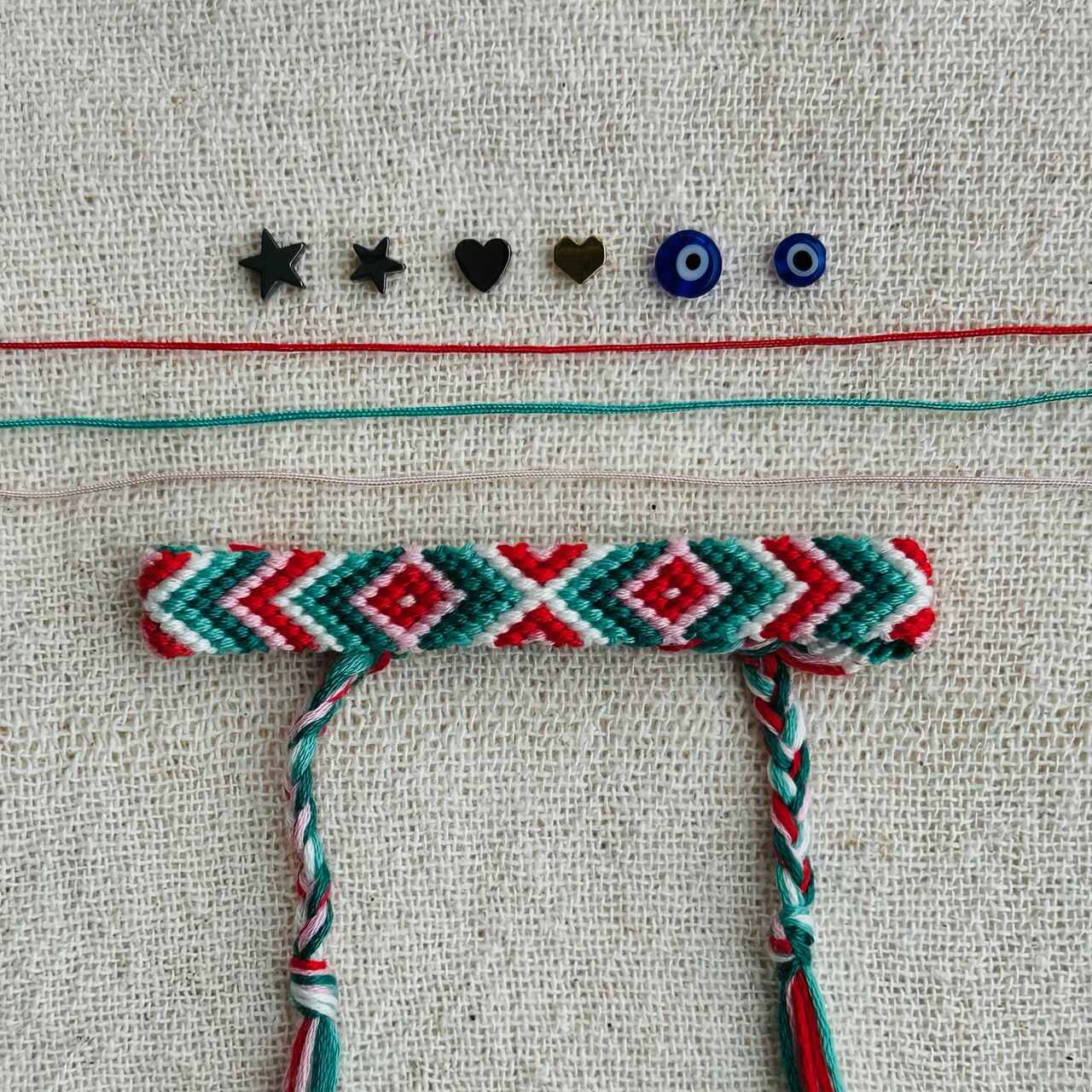 set trança algodão pop it & pecinha no fio