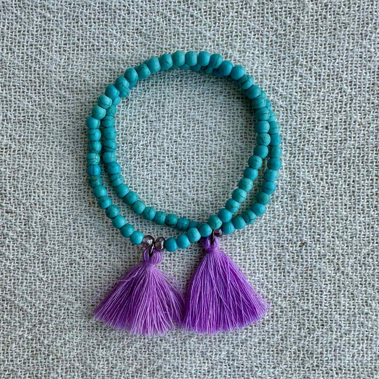 pulseira beads vermelho e branco