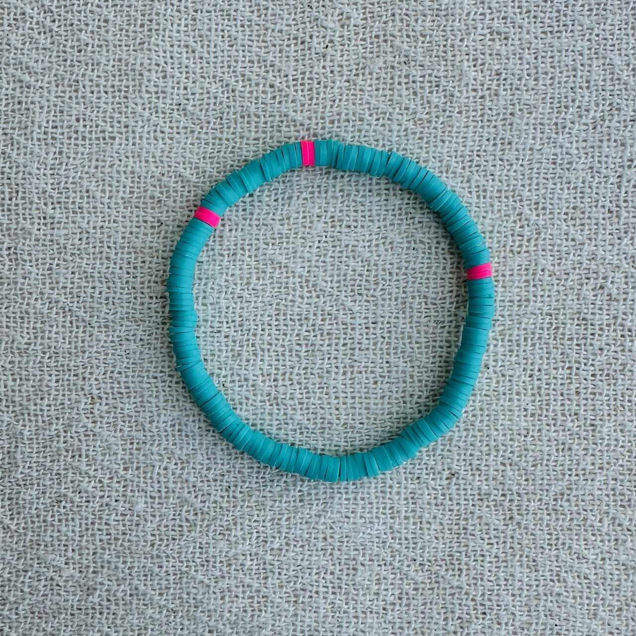 pulseira beads vermelho e branco