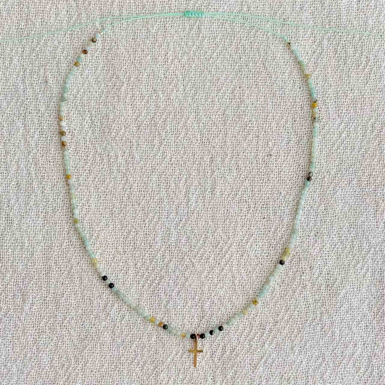 colar tiny acqua crucifixo gold